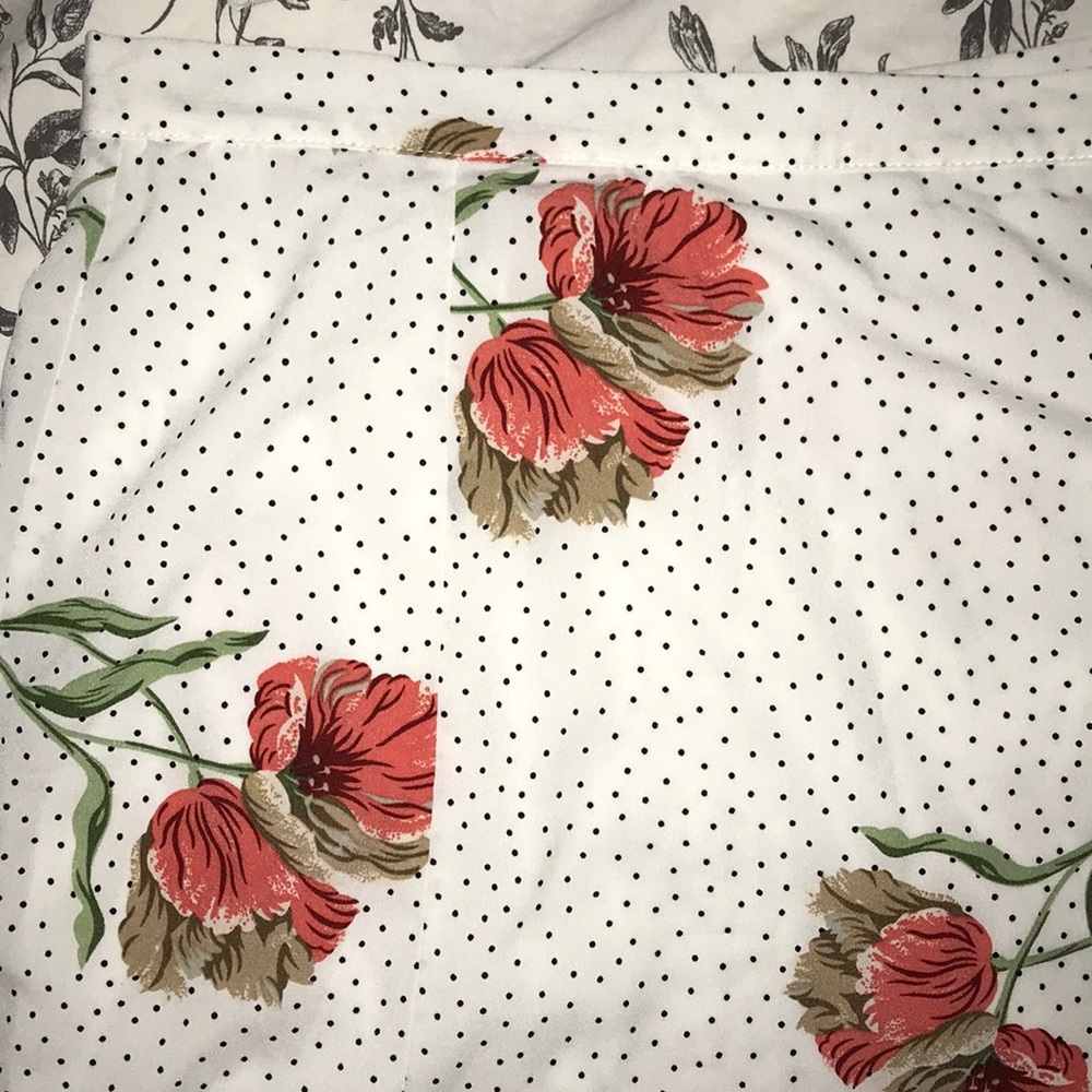 FLORAL SET - Picture 3 of 3